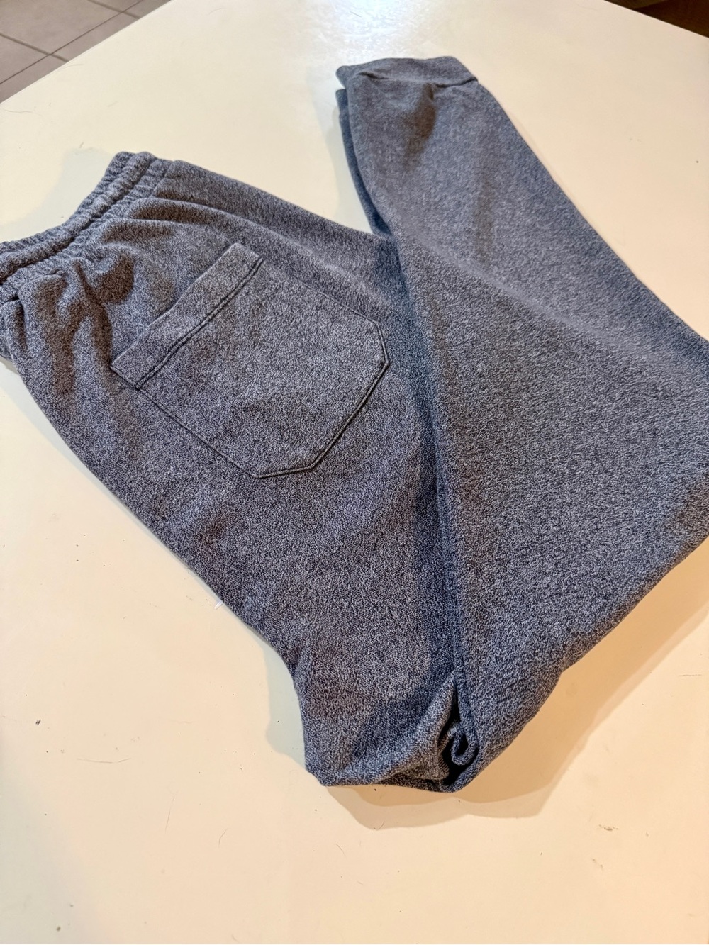 Amplify Men’s Slim Drawstring Joggers in Grey - M